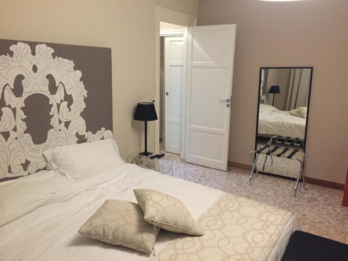 Due Cani Apartment Palermo Exterior foto
